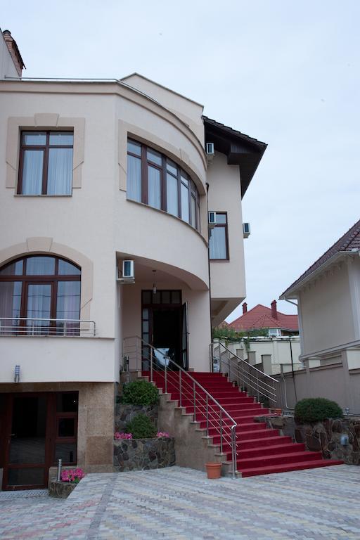 Imperial Hotel Chişinau Rum bild